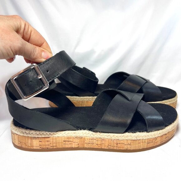 Clarks Women's 1 " Wedge Cork Leather Around Ankle Sandals-Size 8 1/2-Black/Tan - Picture 3 of 16